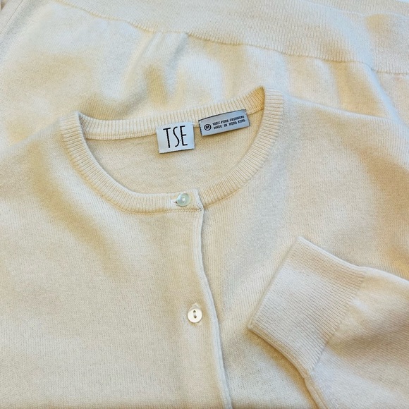 100% Cashmere Cardigan Sweater in Cream by TSE Cashmere - Picture 4 of 11